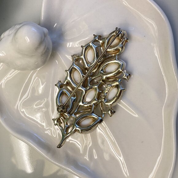 LOT/COLLECTION RHINESTONE/FAUX PEARL BROOCHES (CORO, MARVELLA, ROBERT, GOLDETTE) - Picture 10 of 16